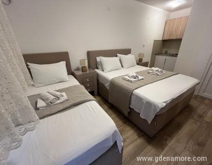 Apartmanok Vico 65, , Magán szállás a községben Igalo, Montenegró - IMG-37a8b55afb0396fecdc385a8a7e91dc2-V